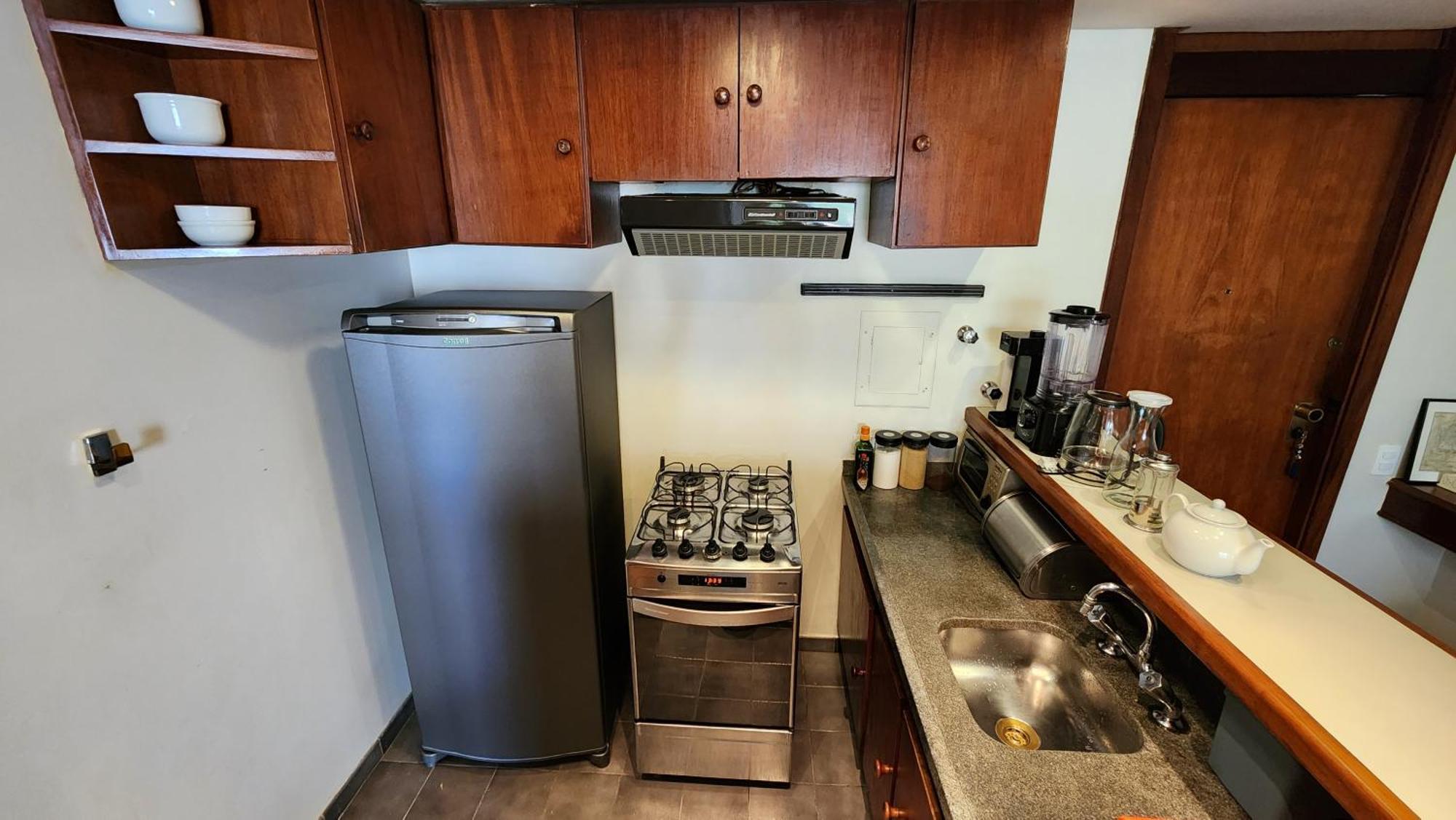 Lorena - Cozy Flat With Balcony Apartment *