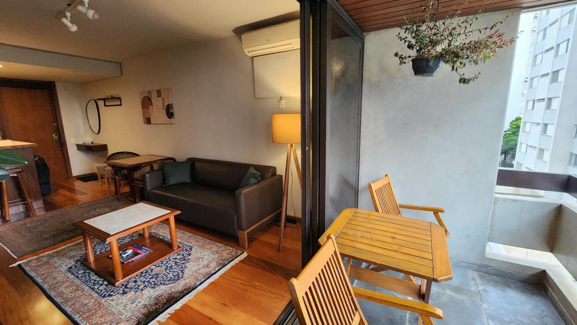 Apartment Lorena - Cozy Flat With Balcony *